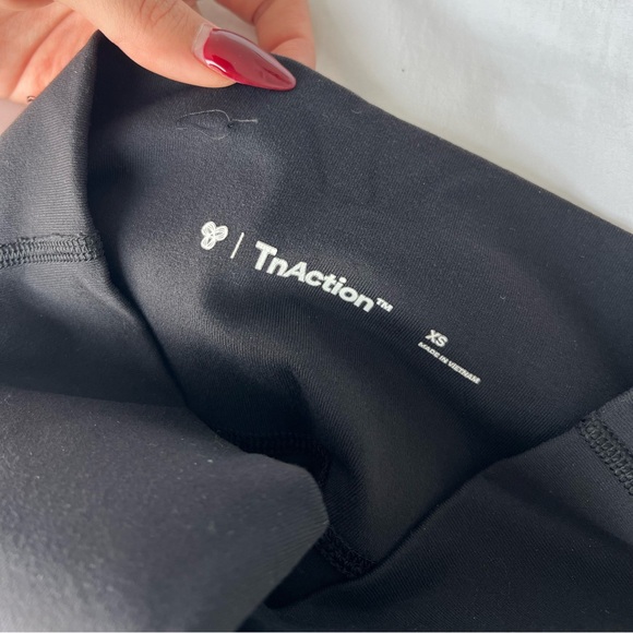 TNA Leggings with slits - Picture 2 of 4